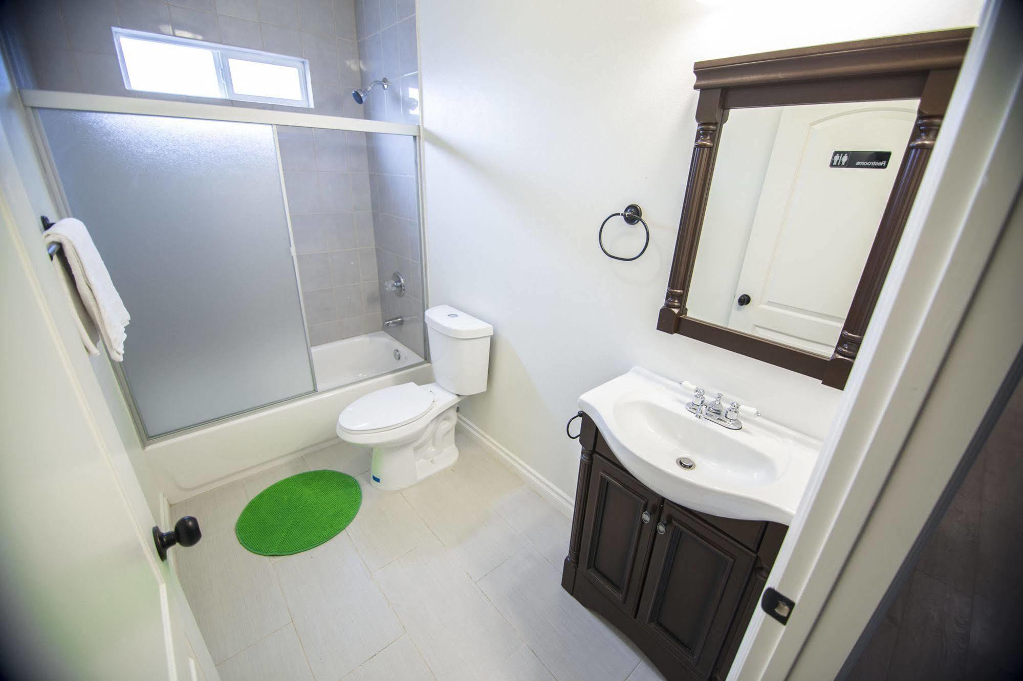 Los Angeles Vacation Rooms Buitenkant foto
